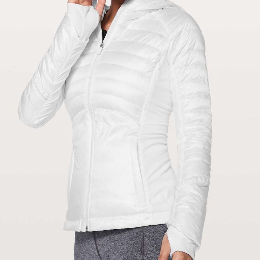 Lululemon White Down For A Run Jacket II (size 4)